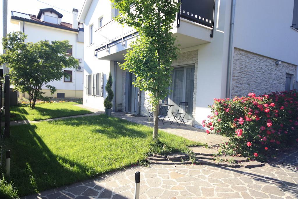 La Lanterna Villa Padova Bagian luar foto